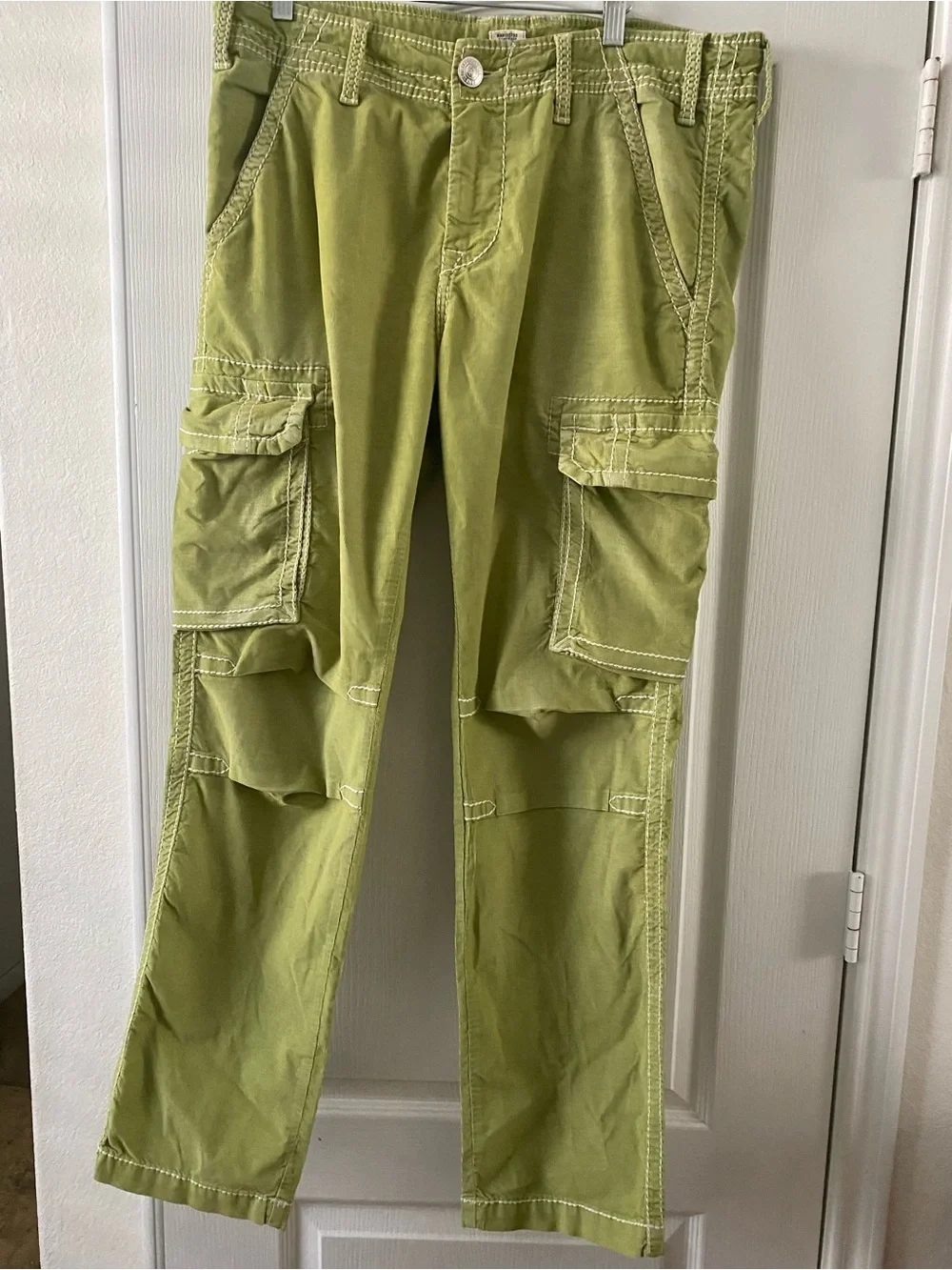 True Religion Y2K Relaxed Ace Cargo Pants Kalamata Green Contrast Stitch 36
